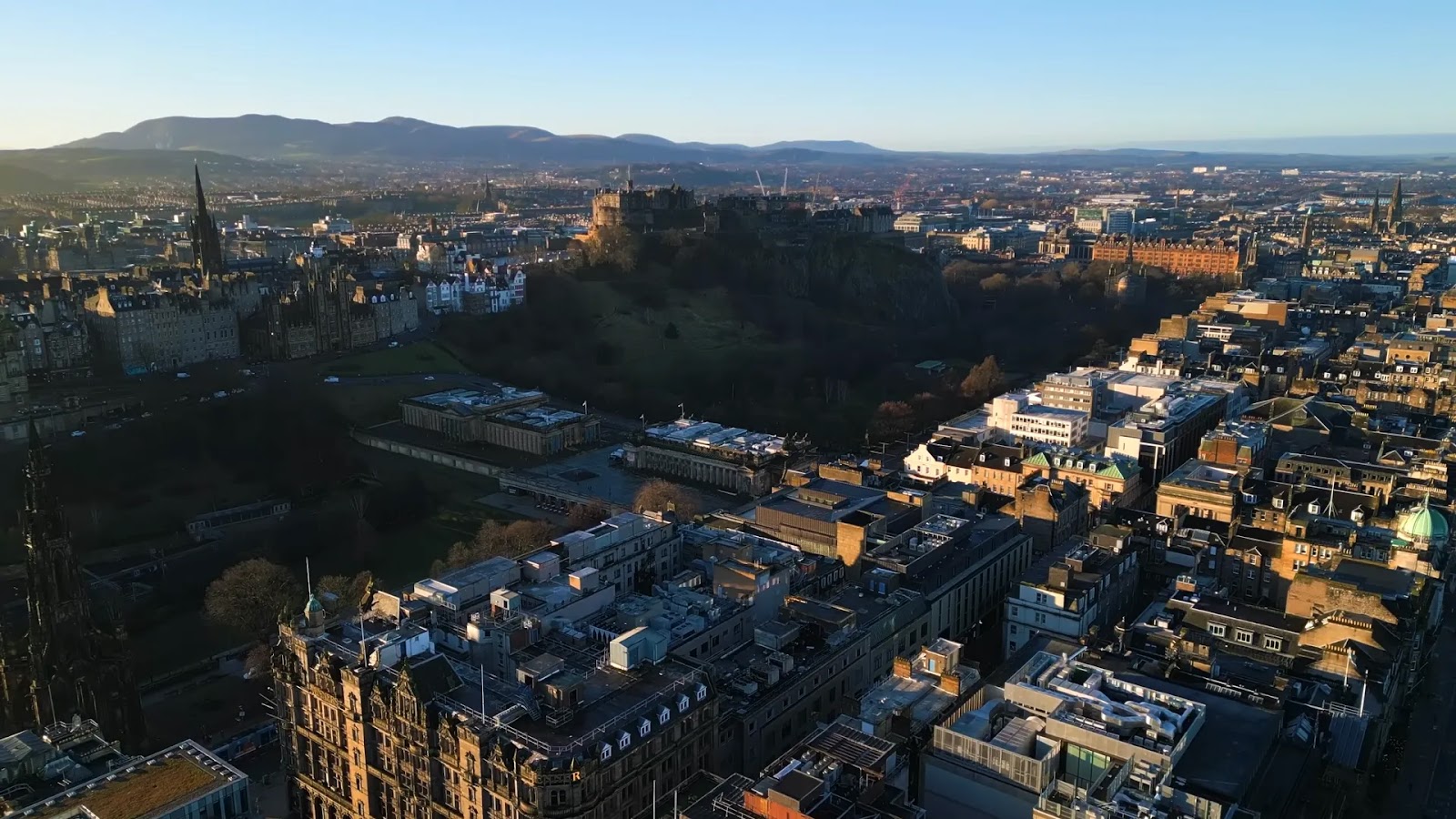 24 Hours in Edinburgh: A Whirlwind Tour of Scotland's Capital