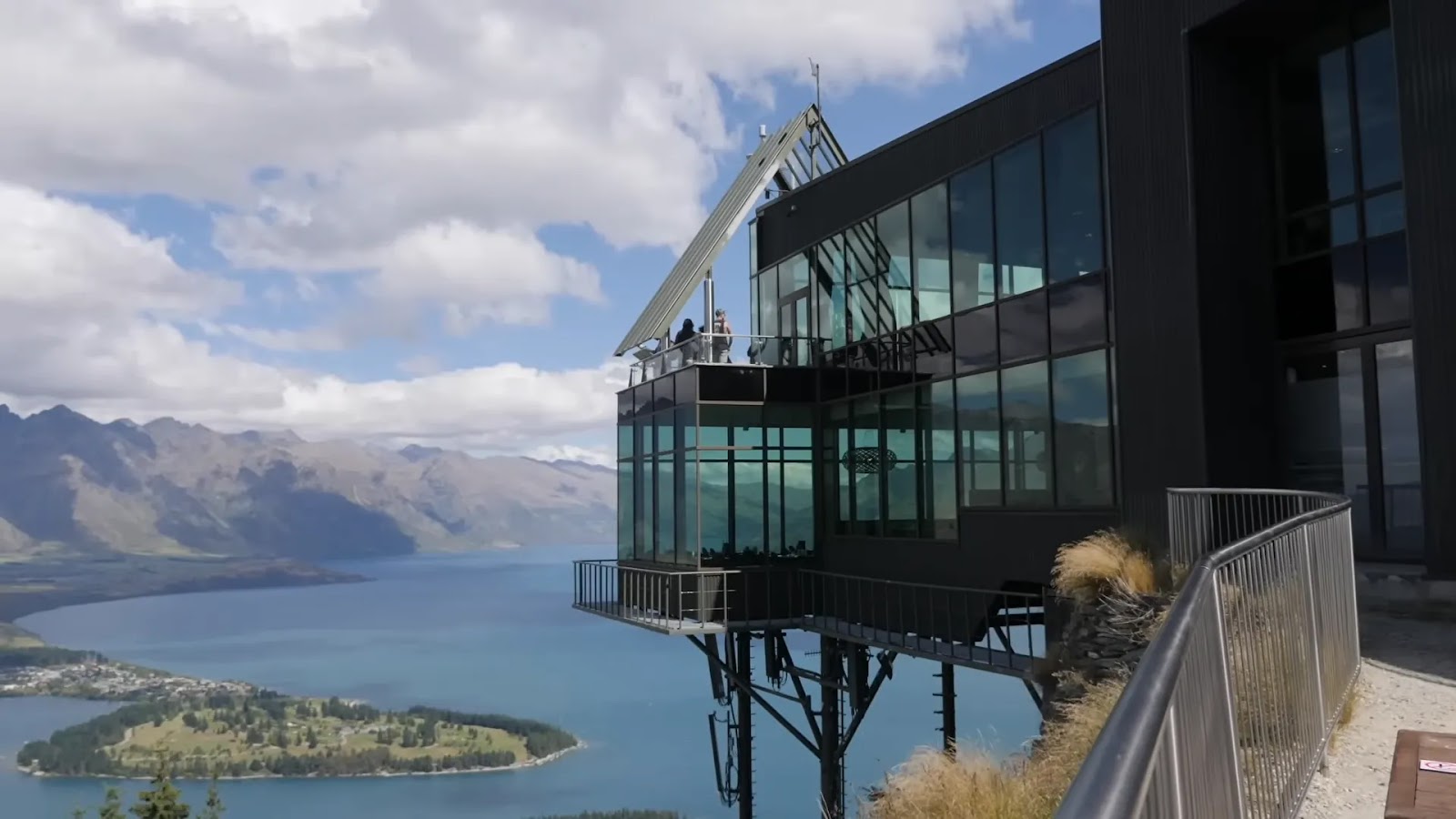 Top 12 Epic Things to Do in Queenstown: Your Ultimate Adventure Guide