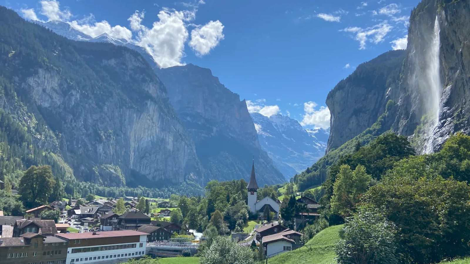 10 Unforgettable Experiences in Lauterbrunnen Valley: A Complete Guide